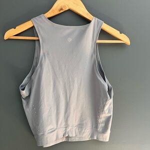 LULULEMON athletic women’s top.